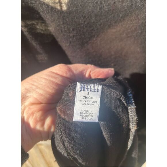 Zenna Outfitters noise sheer striped short sleeve size small - Picture 7 of 8